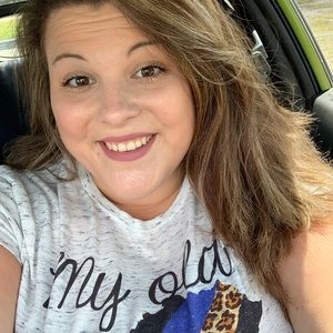 Meet your Posher, Laken